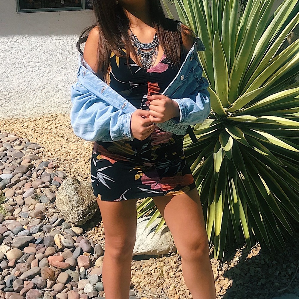 CLASSY FLOWER PRINT DRESS